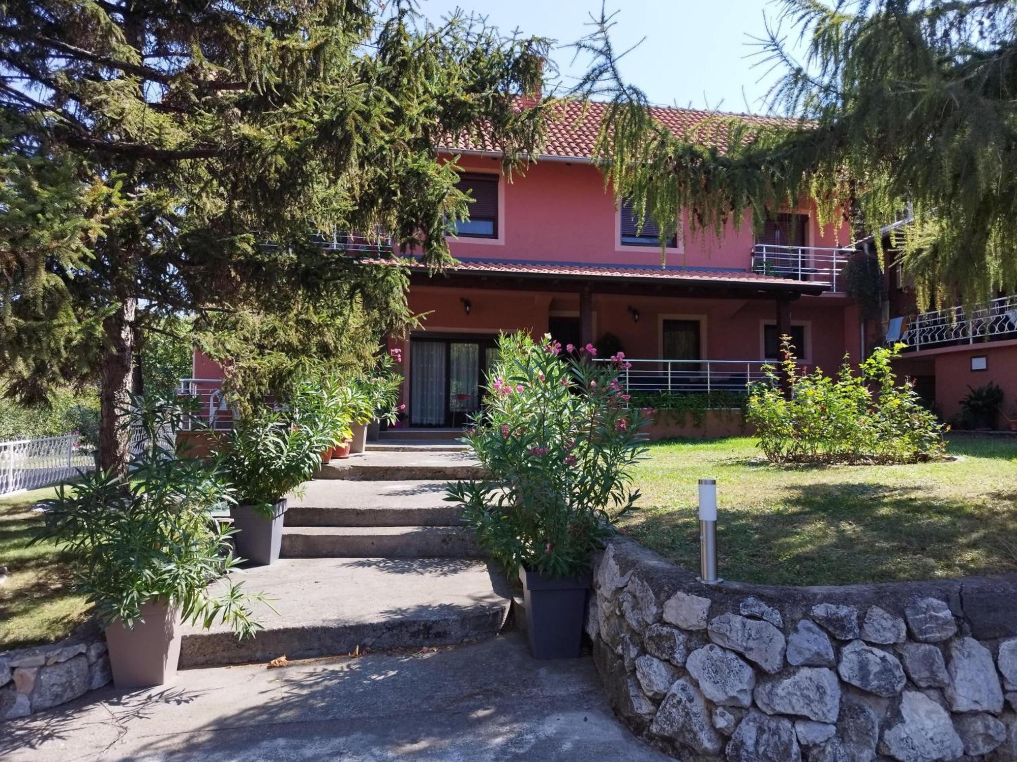 Studio 1 Golubac Exteriör bild